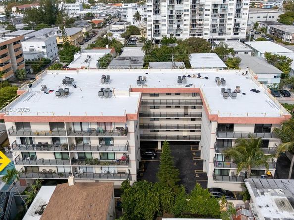 7801 Abbott Ave 302, Miami Beach FL 33141