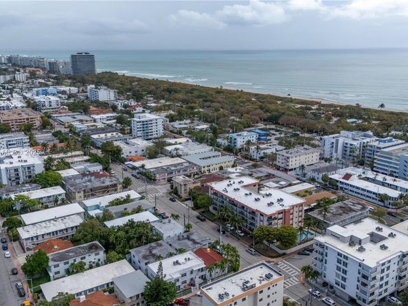 7801 Abbott Ave 302, Miami Beach FL 33141
