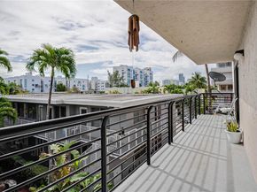 7801 Abbott Ave 302, Miami Beach FL 33141