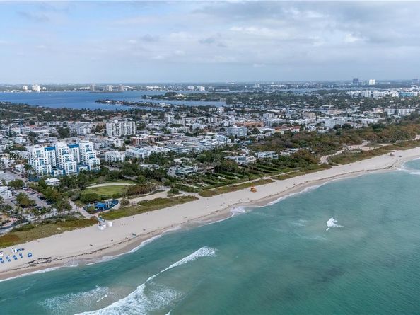 7801 Abbott Ave 302, Miami Beach FL 33141