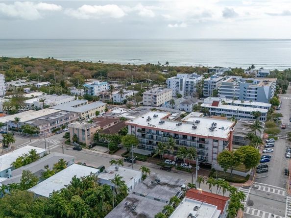 7801 Abbott Ave 302, Miami Beach FL 33141