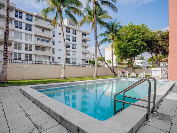 7801 Abbott Ave 302, Miami Beach FL 33141