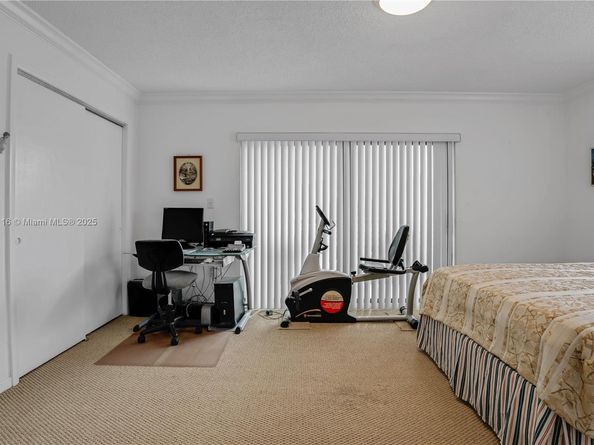 7801 Abbott Ave 302, Miami Beach FL 33141