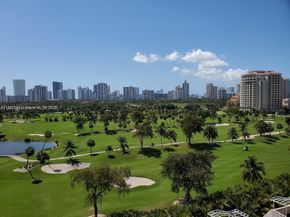 20301 W Country Club Dr 1424, Aventura FL 33180