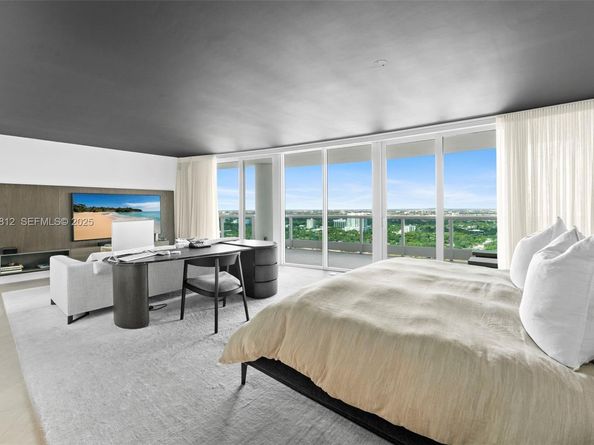 2127 Brickell Ave 3005, Miami FL 33129