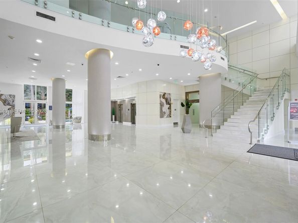 18800 NE 29th Ave 526, Aventura FL 33180