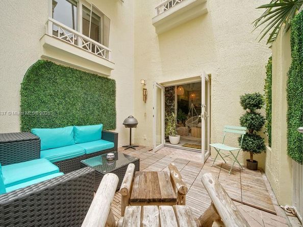 100 Jefferson Ave 10012, Miami Beach FL 33139