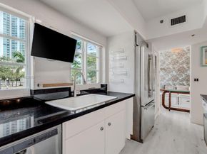 100 Jefferson Ave 10012, Miami Beach FL 33139