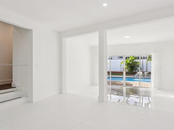 12630 NE Miami Pl, North Miami FL 33161