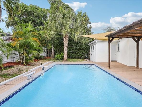 12630 NE Miami Pl, North Miami FL 33161