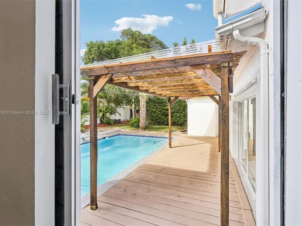 12630 NE Miami Pl, North Miami FL 33161