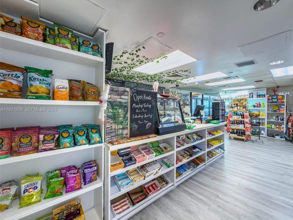 650 West Ave 2209, Miami Beach FL 33139