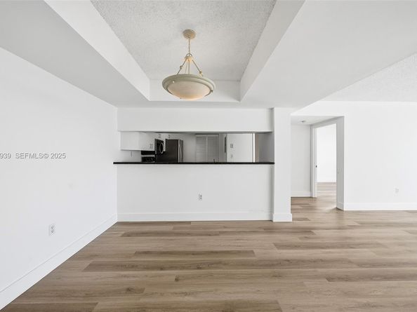 650 West Ave 2209, Miami Beach FL 33139