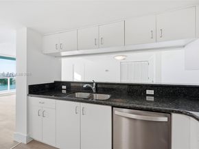 650 West Ave 2209, Miami Beach FL 33139