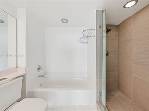 650 West Ave 2209, Miami Beach FL 33139