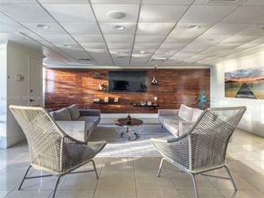 650 West Ave 2209, Miami Beach FL 33139