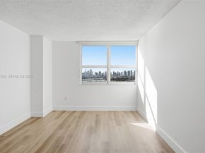 650 West Ave 2209, Miami Beach FL 33139