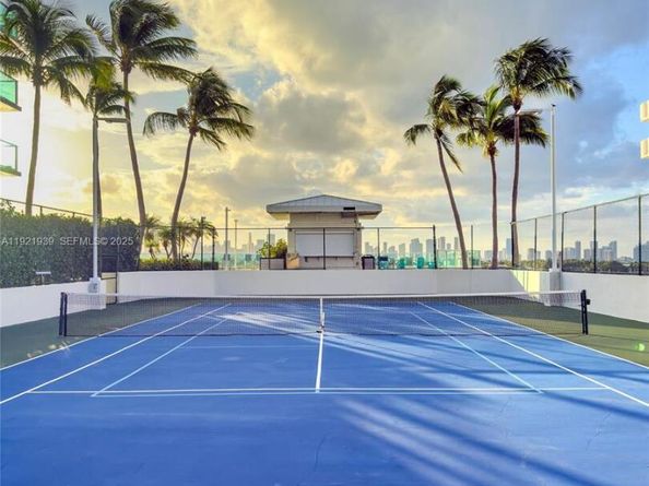 650 West Ave 2209, Miami Beach FL 33139