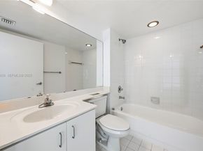 650 West Ave 2209, Miami Beach FL 33139