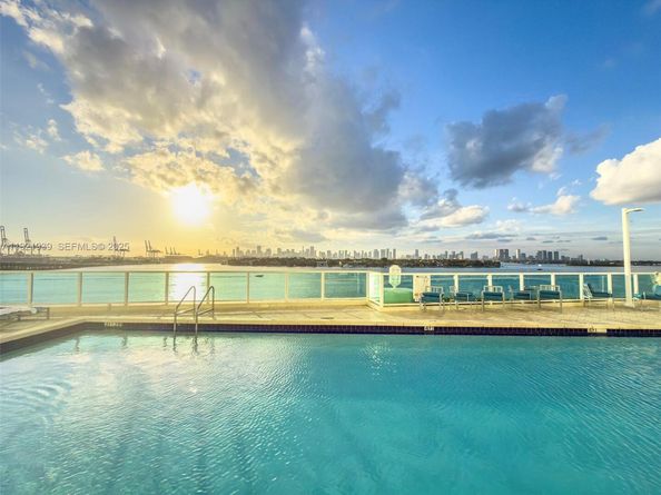 650 West Ave 2209, Miami Beach FL 33139