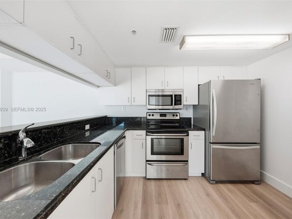 650 West Ave 2209, Miami Beach FL 33139