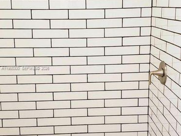 854 SW 8th Pl, Florida City FL 33034