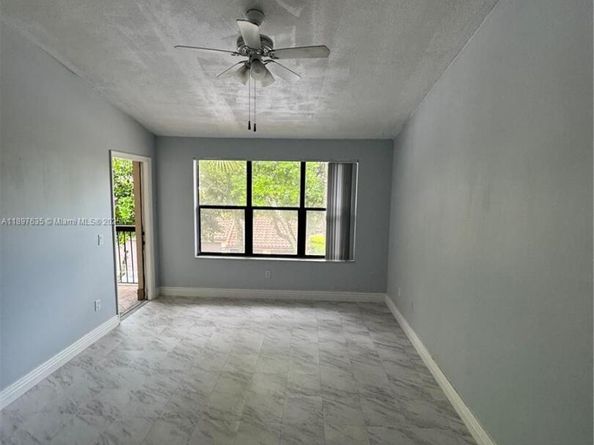 4441 W McNab Rd 21, Pompano Beach FL 33069