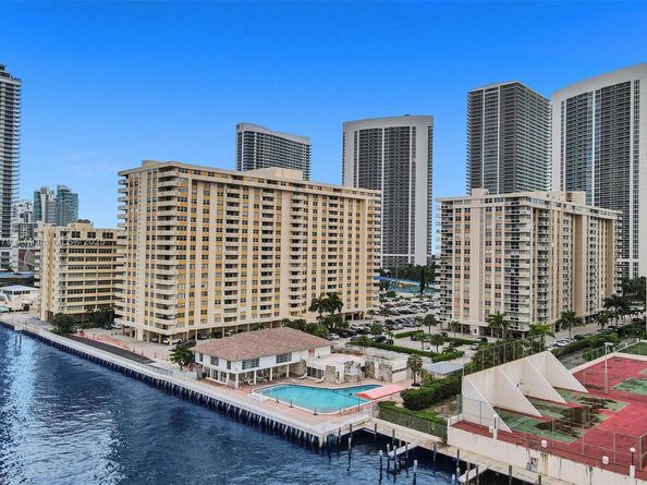 1833 S Ocean Dr 1402, Hallandale Beach FL 33009