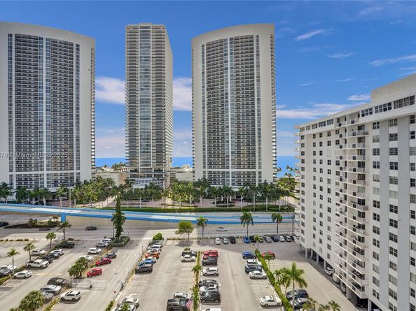 1833 S Ocean Dr 1402, Hallandale Beach FL 33009