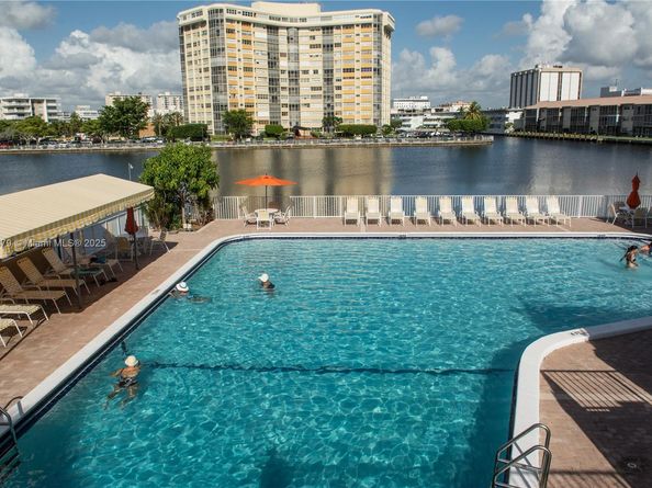 1833 S Ocean Dr 1402, Hallandale Beach FL 33009