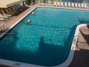 1833 S Ocean Dr 1402, Hallandale Beach FL 33009
