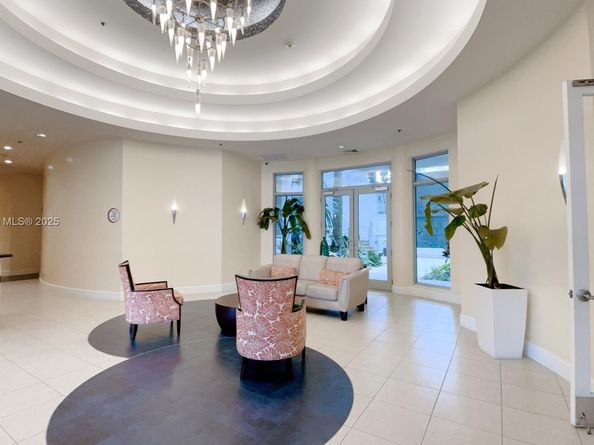 1830 Radius Dr 516, Hollywood FL 33020