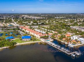 104 Harbors Way, Boynton Beach FL 33435