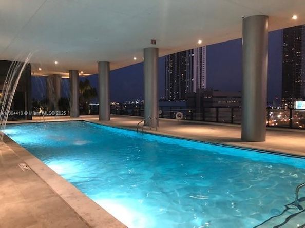 1600 NE 1st Ave 3016, Miami FL 33132