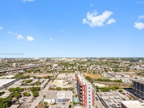 1600 NE 1st Ave 3016, Miami FL 33132