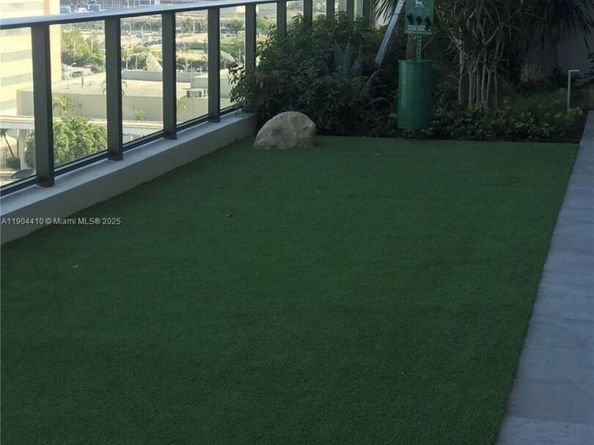 1600 NE 1st Ave 3016, Miami FL 33132