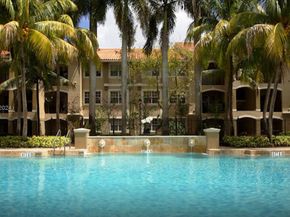 201 SW 116th Ave 22102, Pembroke Pines FL 33025