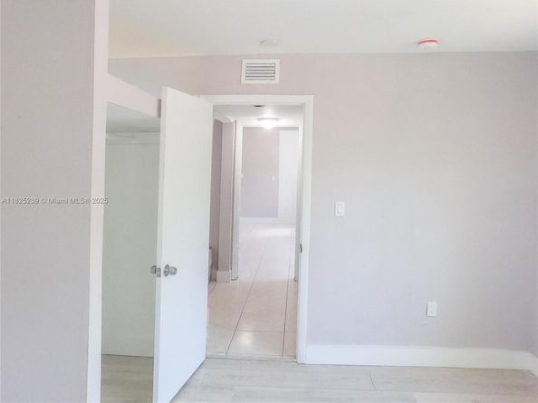 1051 NW 63rd St, Miami FL 33150