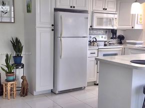 Undisclosed Address #A11924211, West Palm Beach FL 33417