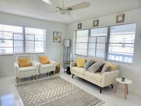 Undisclosed Address #A11924211, West Palm Beach FL 33417