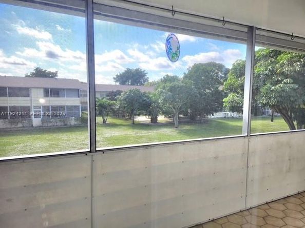 Undisclosed Address #A11924211, West Palm Beach FL 33417