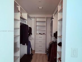 501 NE 31st St 1808, Miami FL 33137