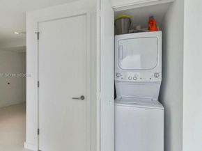 501 NE 31st St 1808, Miami FL 33137