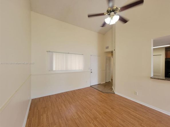 3453 NW 44th St 201, Oakland Park FL 33309