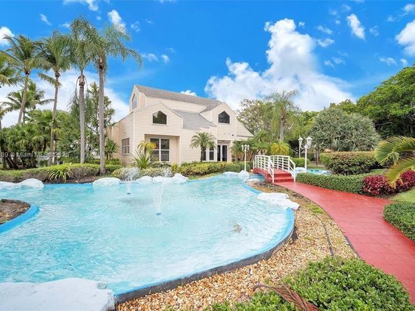3453 NW 44th St 201, Oakland Park FL 33309