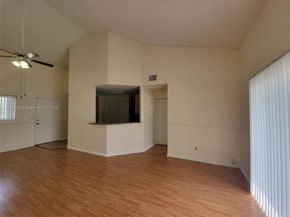 3453 NW 44th St 201, Oakland Park FL 33309