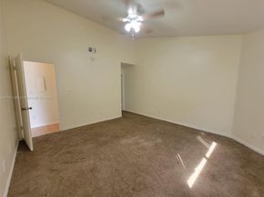 3453 NW 44th St 201, Oakland Park FL 33309