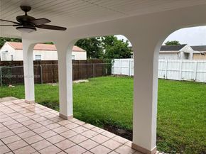15621 SW 302nd St, Homestead FL 33033