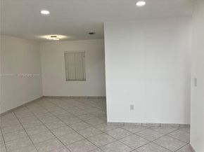 15621 SW 302nd St, Homestead FL 33033