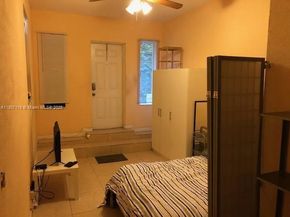 131 Carolina Ave, Fort Lauderdale FL 33312